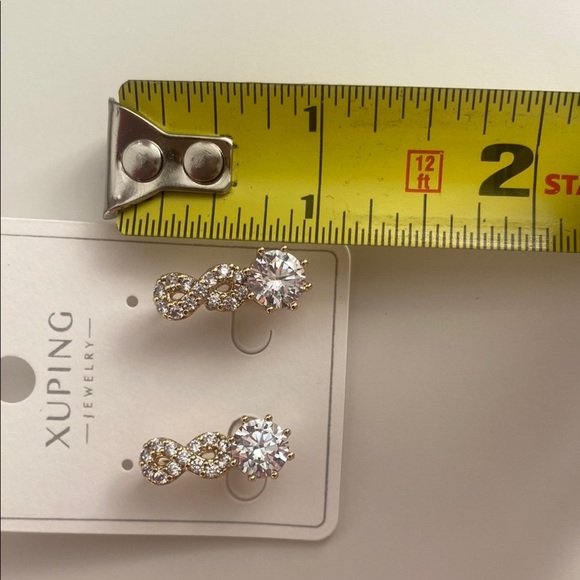 XuPing Gold plated  Women's Earrings - Picture 4 of 4